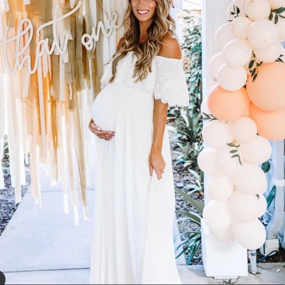 Lulu’s Off Shoulder Lace NOT MATERNITY Maxi Dress - Picture 5 of 9